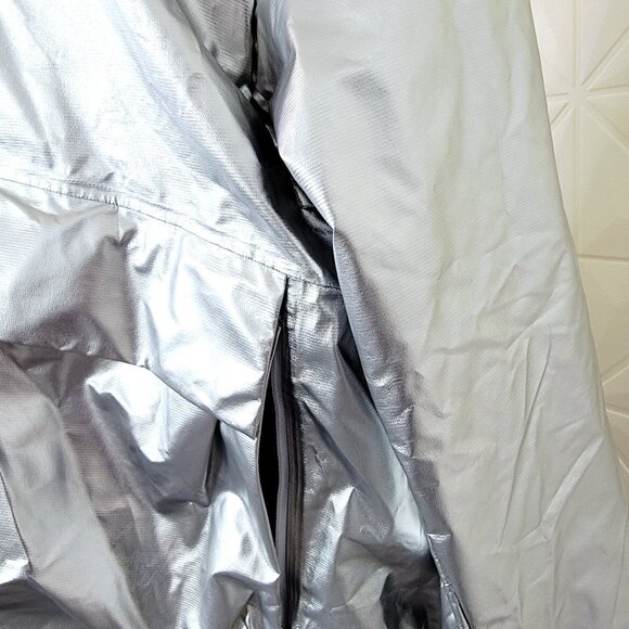 Lululemon Women's Silver Lab Hooded Metallic FullZip Windbreaker Jacket Size XXL - Picture 6 of 9
